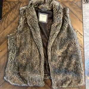 Abercrombie & fitch “fur” vest